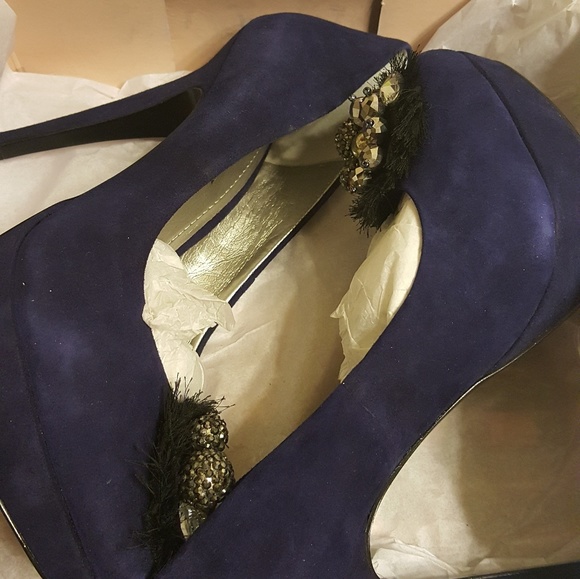 NEW BCBG Dark Navy women pumps - Picture 4 of 6